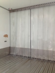 Rear door freezing curtain